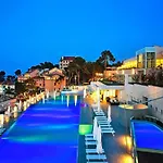 In By The Sea Apartment *